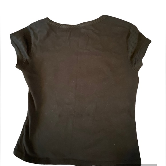 Uma Descendants Crop Top - Picture 3 of 6